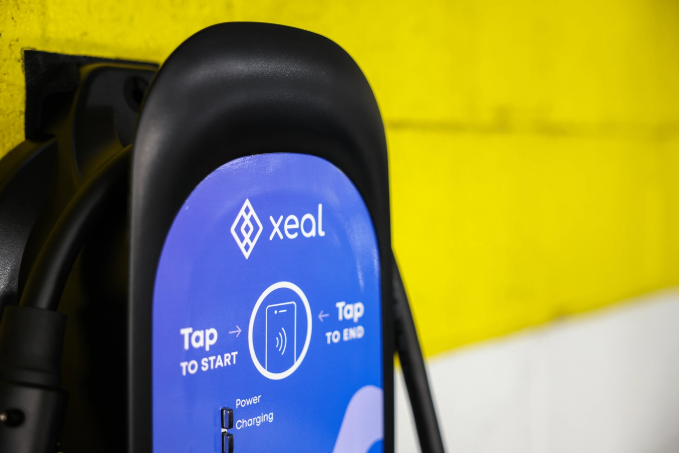 Xeal Energy Charger
